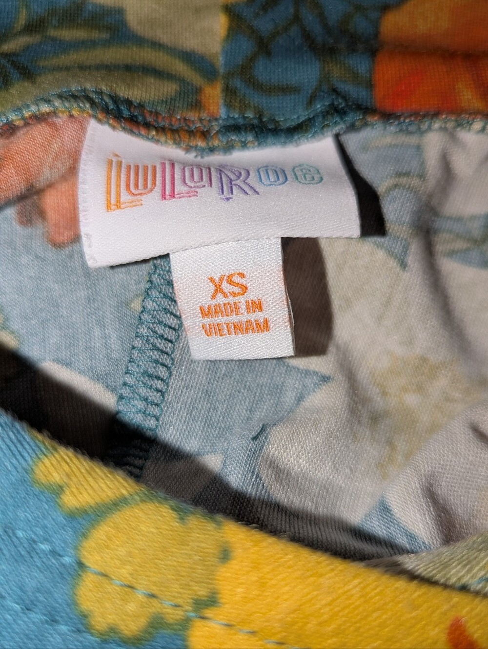 3 Lularoe Tops Bundle - Picture 4 of 6